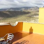 With A Serene Ocean And Mountain View Lejlighed Costa Adeje (Tenerife)