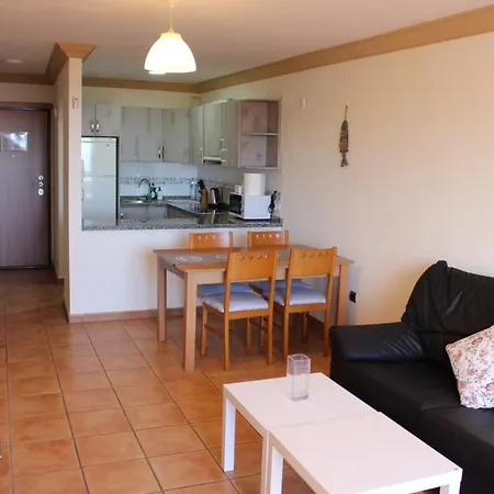 Апартаменты With A Serene Ocean And Mountain View Адехе