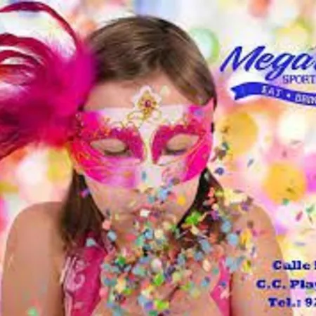 Lejlighed With A Serene Ocean And Mountain View *