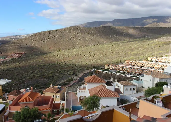 Apartmán With A Serene Ocean And Mountain View Costa Adeje (Tenerife)